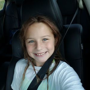 Meet your Posher, Avery